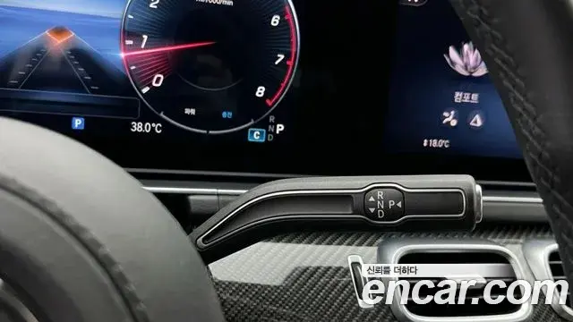Mercedes-Benz GLE-Class 2025 — Фото 8/12