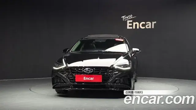 Hyundai Sonata 2021 — Фото 3/20