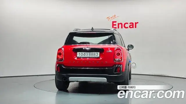 Mini Cooper Countryman 2019 — Photo 1/36