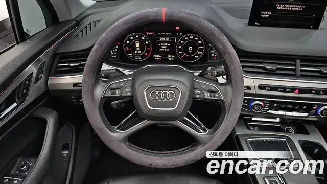 Audi Q7 2019 — Фото 13/20