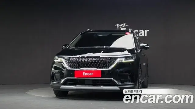 Kia Carnival 2021 — Photo 3/20