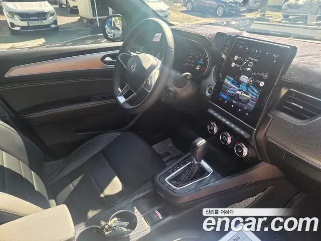 Renault Samsung Arkana 2024 — Фото 18/20