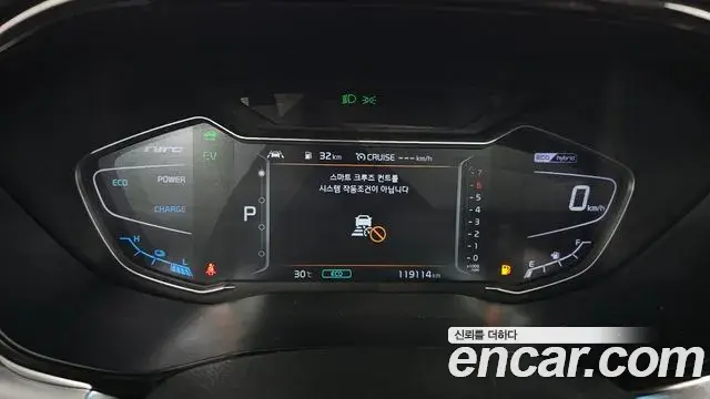 Kia Niro 2019 — Фото 8/20
