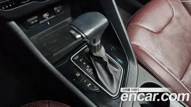 Kia Niro 2019 — Фото 9/20