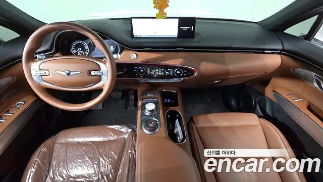Genesis GV70 2021 — ფოტო 27/30