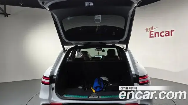 Genesis GV70 2021 — ფოტო 2/30