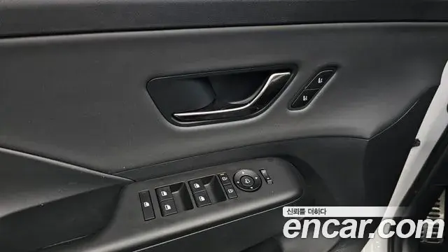 Hyundai Kona 2025 — Фото 17/20