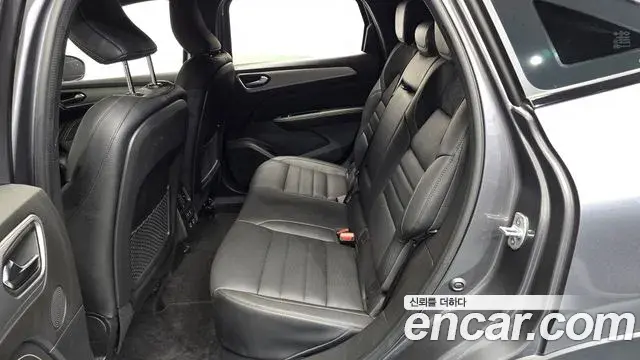 Renault Samsung Arkana 2024 — Фото 12/20