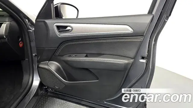 Renault Samsung Arkana 2024 — ფოტო 11/32