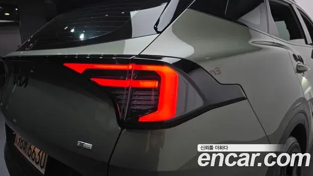 Kia Sportage 2025 — Photo 18/33