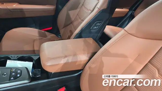 Kia Sportage 2025 — Photo 12/33