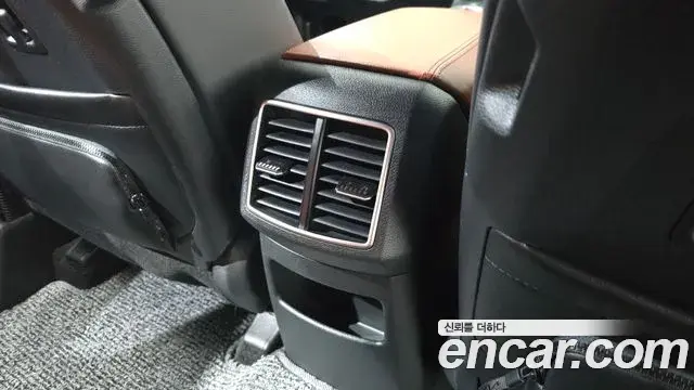 Kia Sportage 2025 — Photo 9/33
