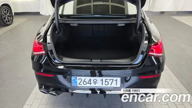 Mercedes-Benz CLA-Class 2021 — Фото 19/20