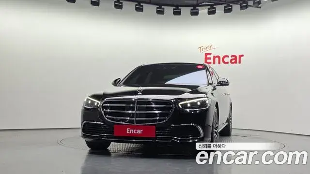 Mercedes-Benz S-Class 2022 — Фото 3/20