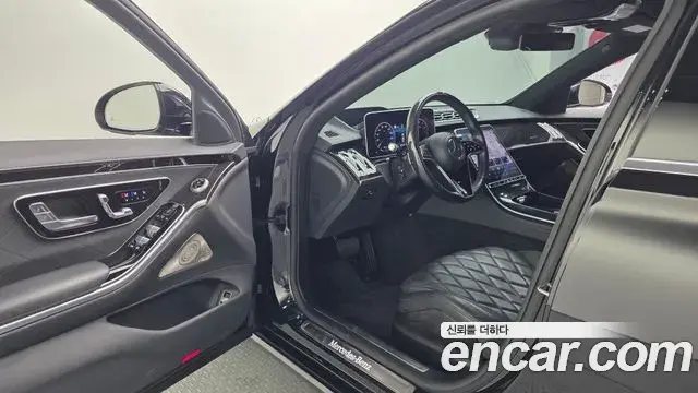 Mercedes-Benz S-Class 2022 — Фото 10/20
