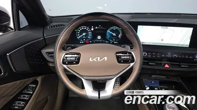 Kia K8 2022 — Фото 13/20