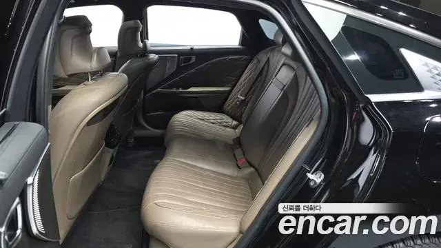 Kia K8 2022 — ფოტო 19/33