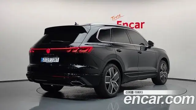 Volkswagen Touareg 2026 — Photo 19/35