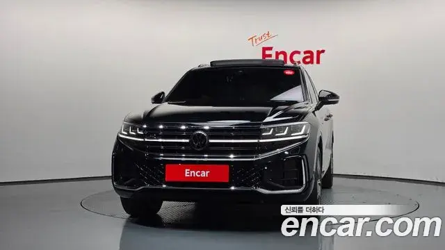 Volkswagen Touareg 2026 — Photo 30/35