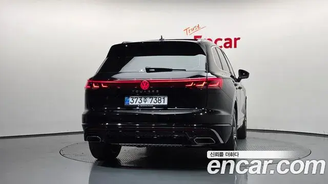 Volkswagen Touareg 2026 — Photo 23/35