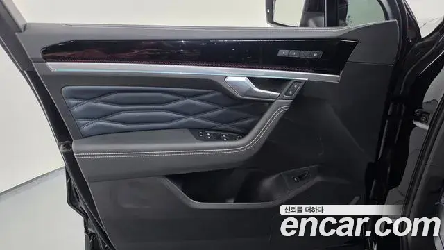Volkswagen Touareg 2026 — Photo 6/35