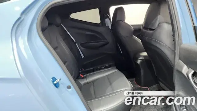 Hyundai Veloster 2019 — Фото 11/20