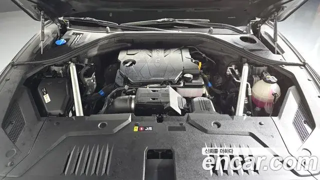 Genesis GV70 2023 — ფოტო 1/32