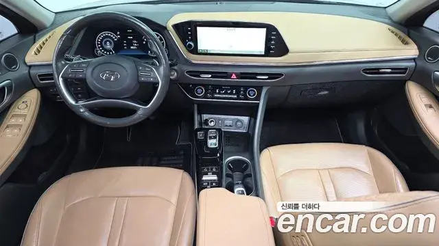 Hyundai Sonata 2020 — Фото 7/20