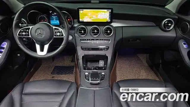 Mercedes-Benz C-Class 2019 — Фото 7/20