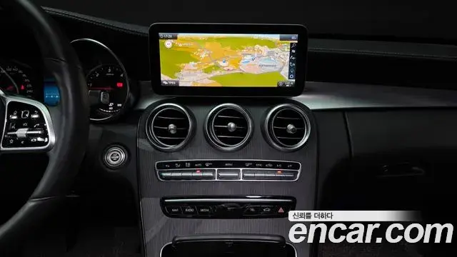 Mercedes-Benz C-Class 2019 — Фото 14/20