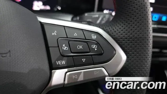 Volkswagen Golf 2025 — ფოტო 19/30
