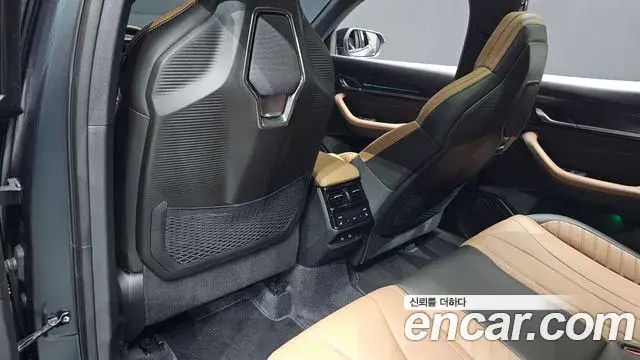 Renault Samsung Filante 2026 — Photo 25/34