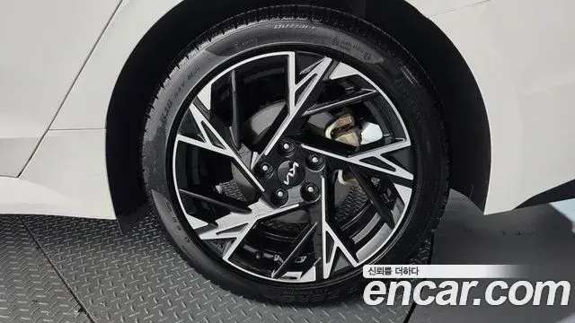 Kia K5 2024 — Photo 36/40