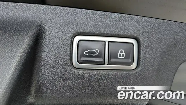 Kia Sorento 2022 — Фото 17/20