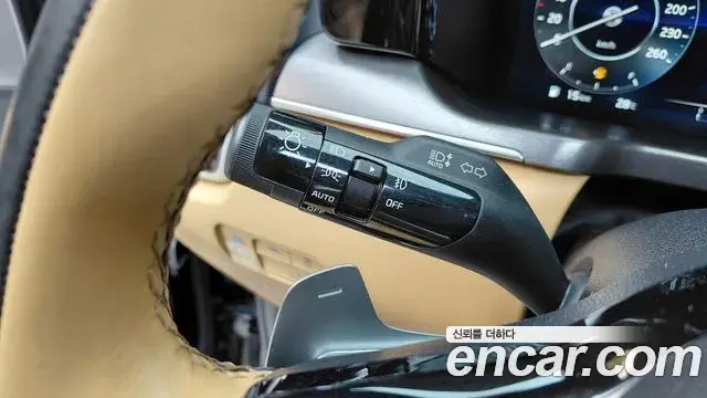 Kia Sorento 2022 — Şəkil 8/33