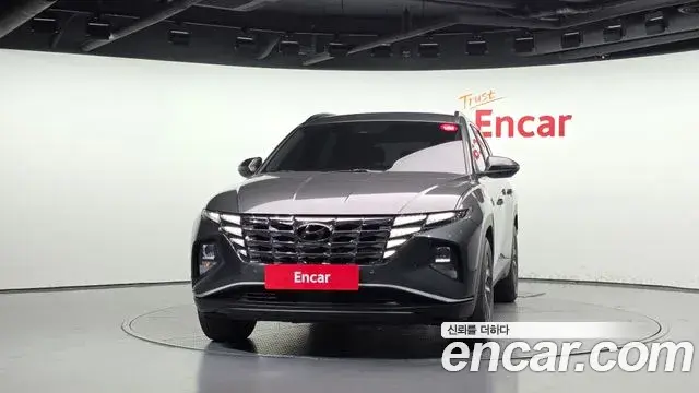 Hyundai The New Tucson 2022 — Фото 3/20