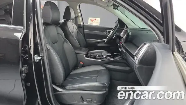 Kia Sorento 2024 — Photo 11/20