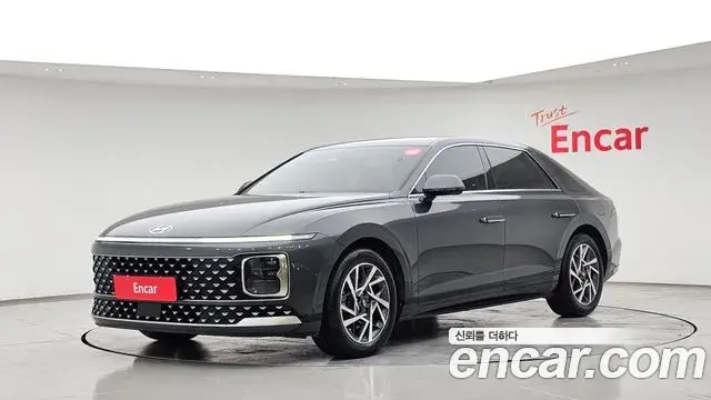 Hyundai Grandeur 2023 — Фото 1/20