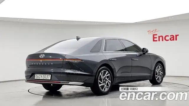 Hyundai Grandeur 2023 — Фото 2/20