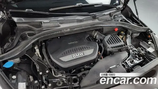 BMW 2 Series Active Tourer 2020 — Photo 3/20