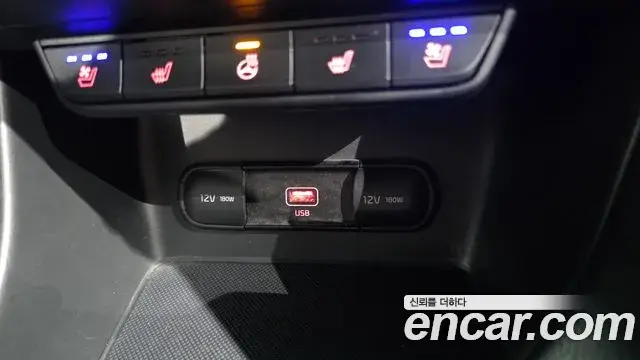 Kia Sportage The Bold 2020 — Фото 13/20