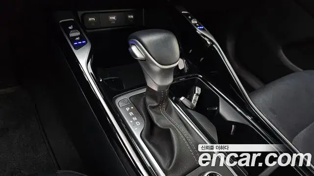 Kia Sorento 2022 — Фото 9/20