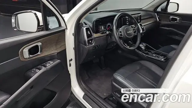 Kia Sorento 2022 — Фото 10/20