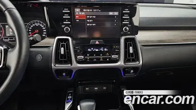 Kia Sorento 2022 — Фото 13/20