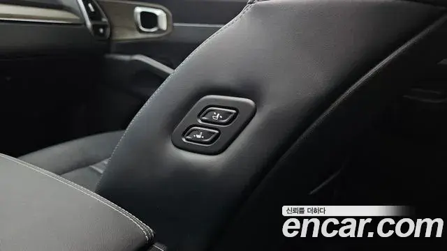 Kia Sorento 2022 — Фото 20/20