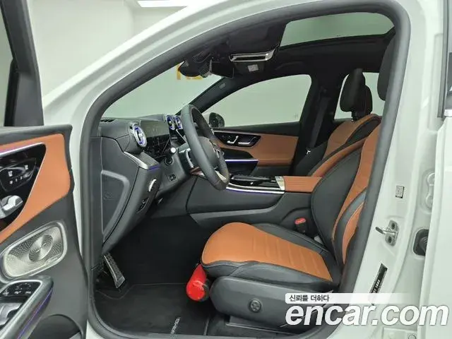 Mercedes-Benz GLC-Class 2025 — Фото 10/18
