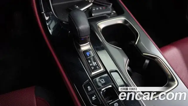 Lexus NX350h 2023 — Photo 9/34