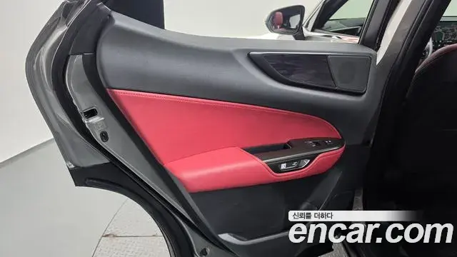 Lexus NX350h 2023 — Photo 4/34