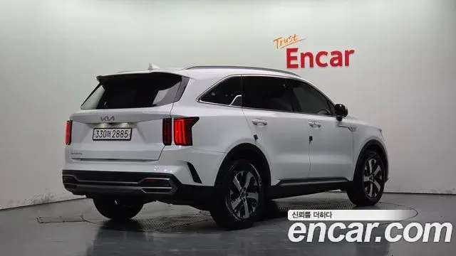 Kia Sorento 2023 — Şəkil 2/20
