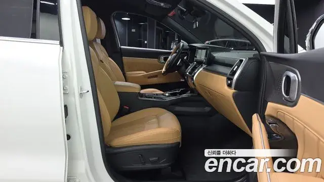 Kia Sorento 2023 — Şəkil 11/20
